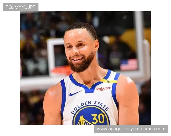 库里拍摄温情广告片，用镜头讲述家庭与坚持的故事