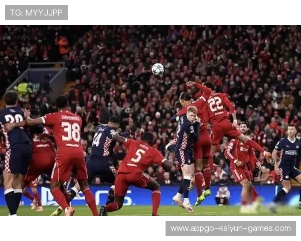 欧冠首轮第二天：巴黎拜仁国米轻取开门红，利物浦绝杀笑到最后